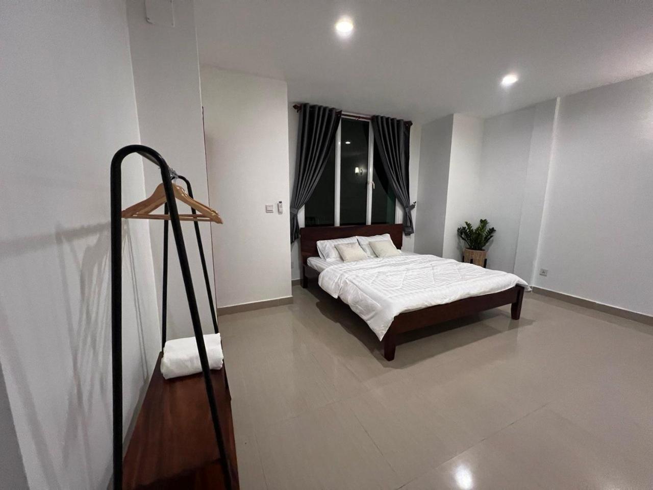 D32 Homestay Near Airport Behind Brown Coffee Airport Пном Пен Екстериор снимка
